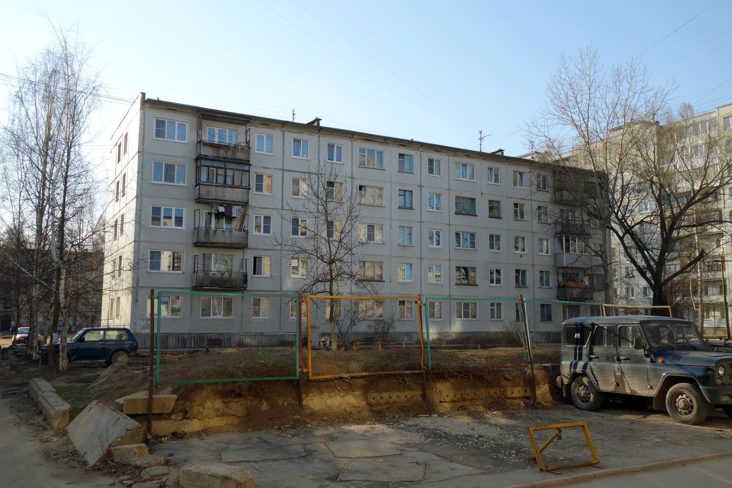 Великий Новгород, Улица Зелинского, 27 корп. 2