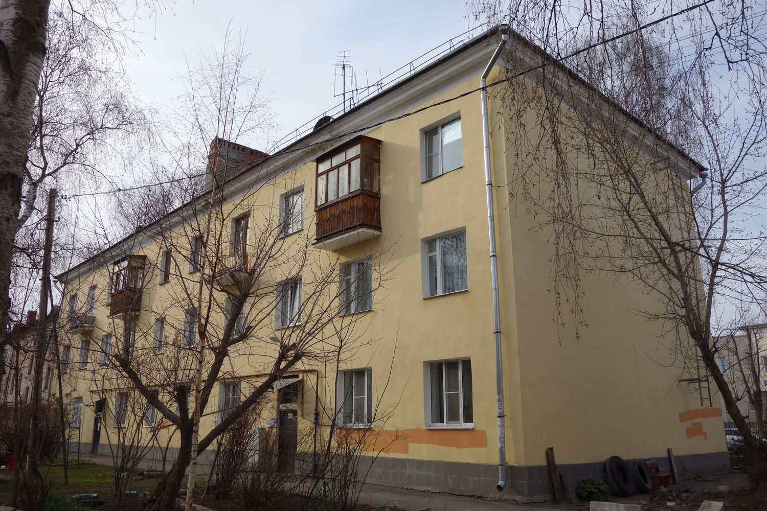 Великий Новгород, Козьмодемьянская улица, 7