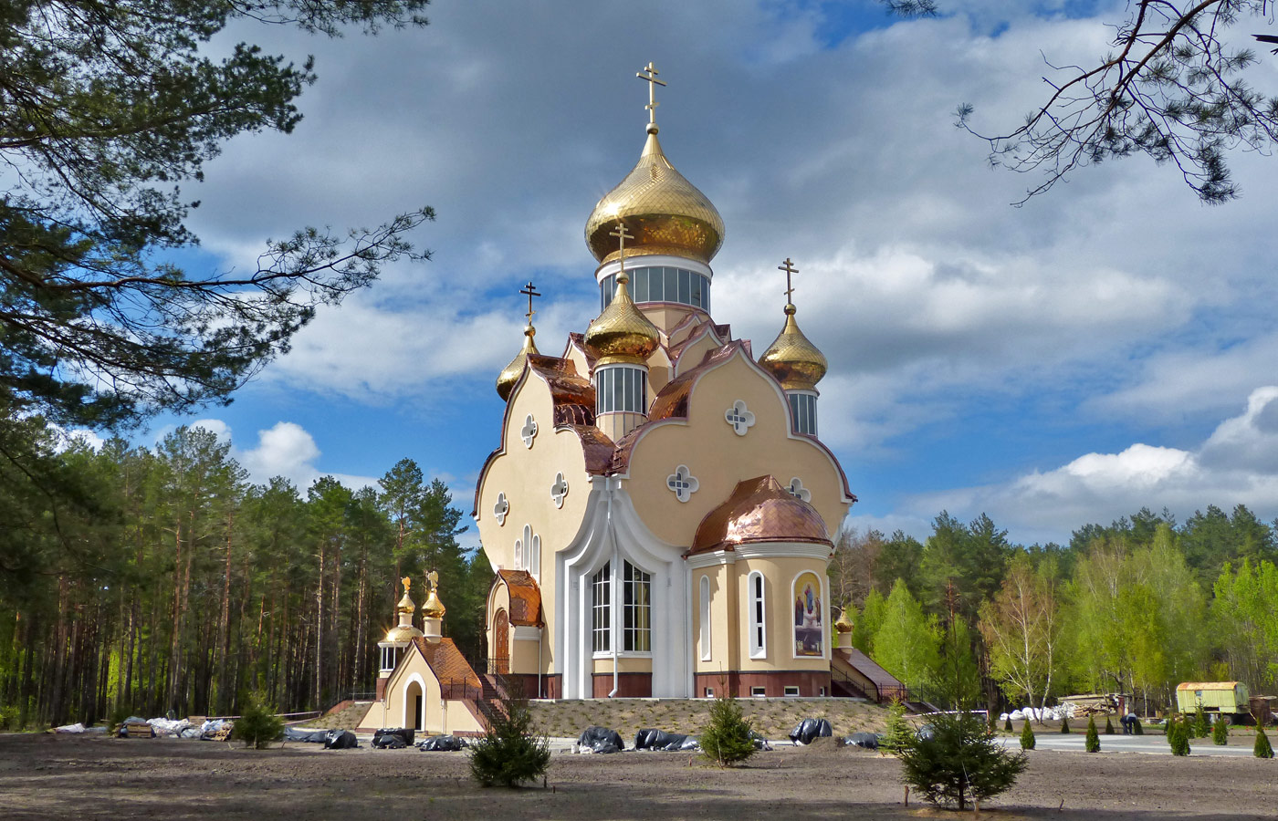 Славутич, Проспект Героев Чернобыля, 2