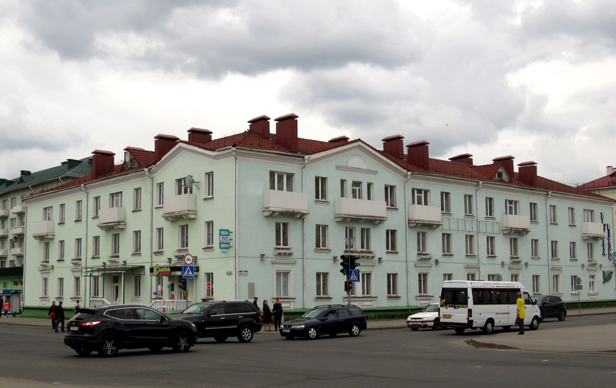Слуцк, Улица Ленина, 187