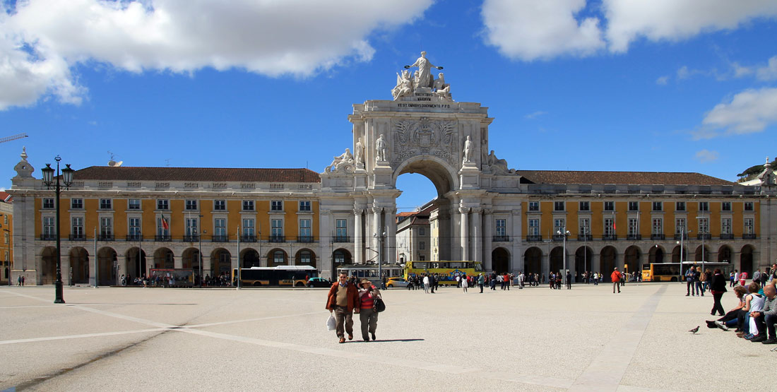Лиссабон, Praça do Comércio, 3