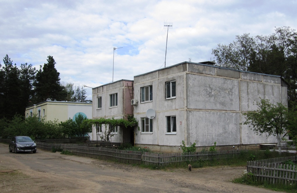 Рогачёв, Улица Генерала Петровского, 21; Улица Генерала Петровского, 25