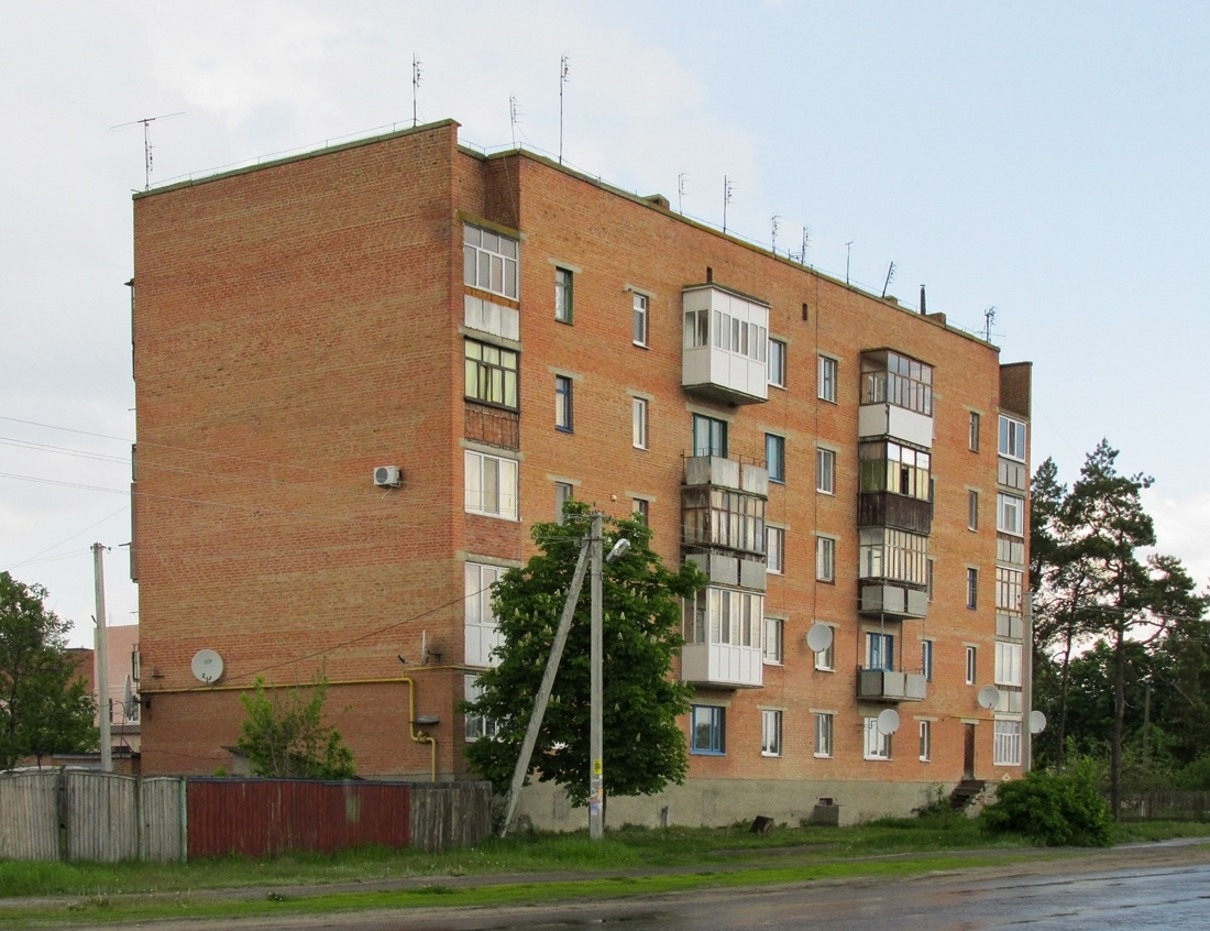 Котельва, Улица Полтавский шлях, 281
