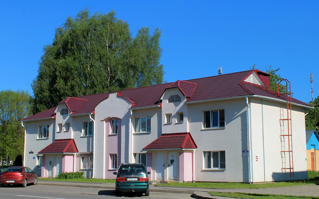 Островец, Улица Володарского, 5