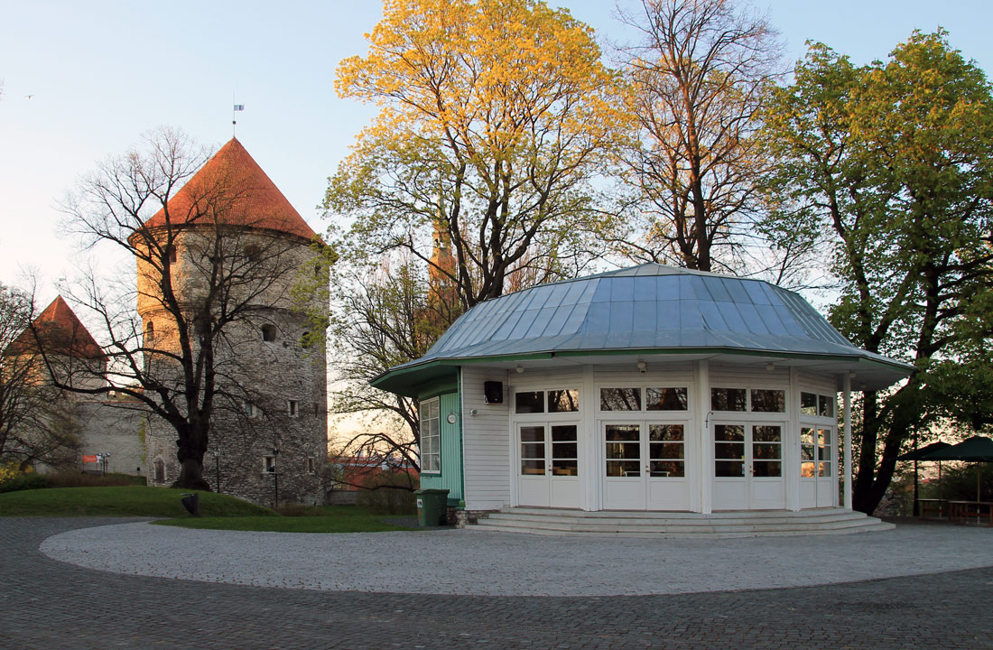 Таллин, Harjumägi; Komandandi tee, 2