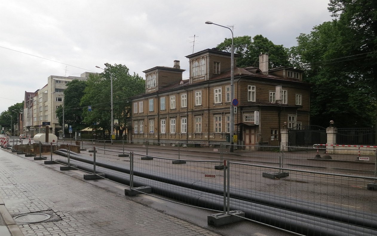 Таллин, Narva maantee, 38; Narva maantee, 32