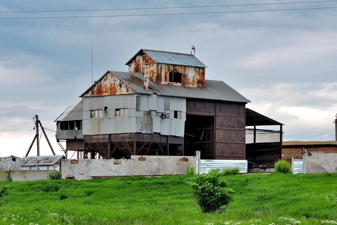 Дергачёвский район, прочие н.п., с. Гоптовка, Советская улица, 1