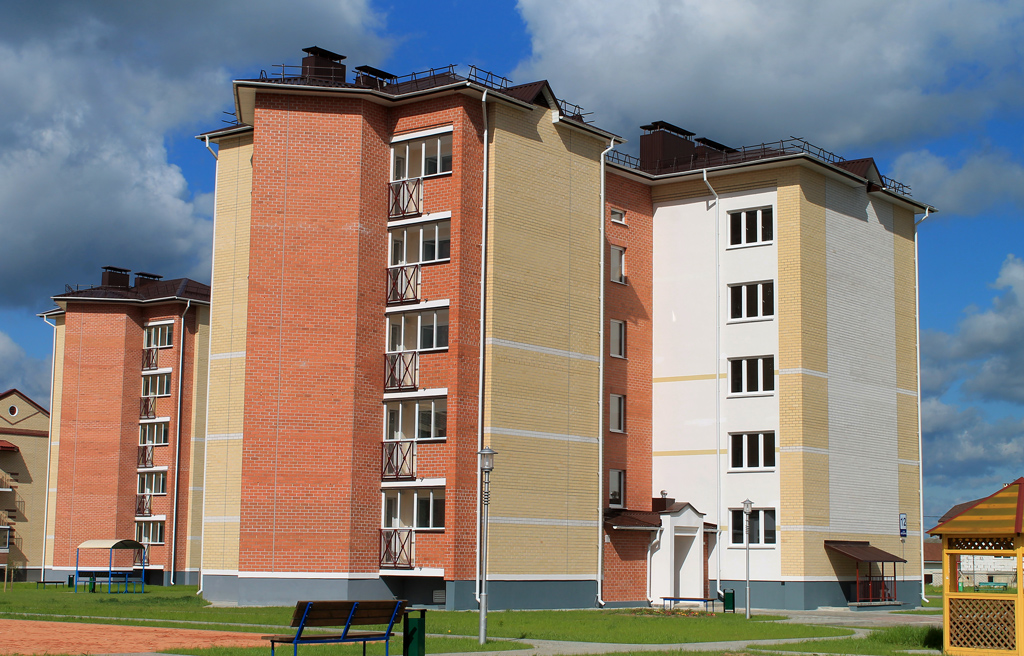 Островец, Аэродромная улица, 6
