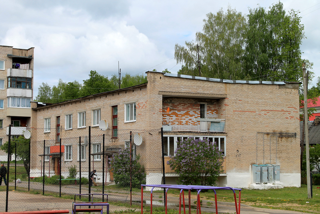 Россоны, Улица Ленина, 12