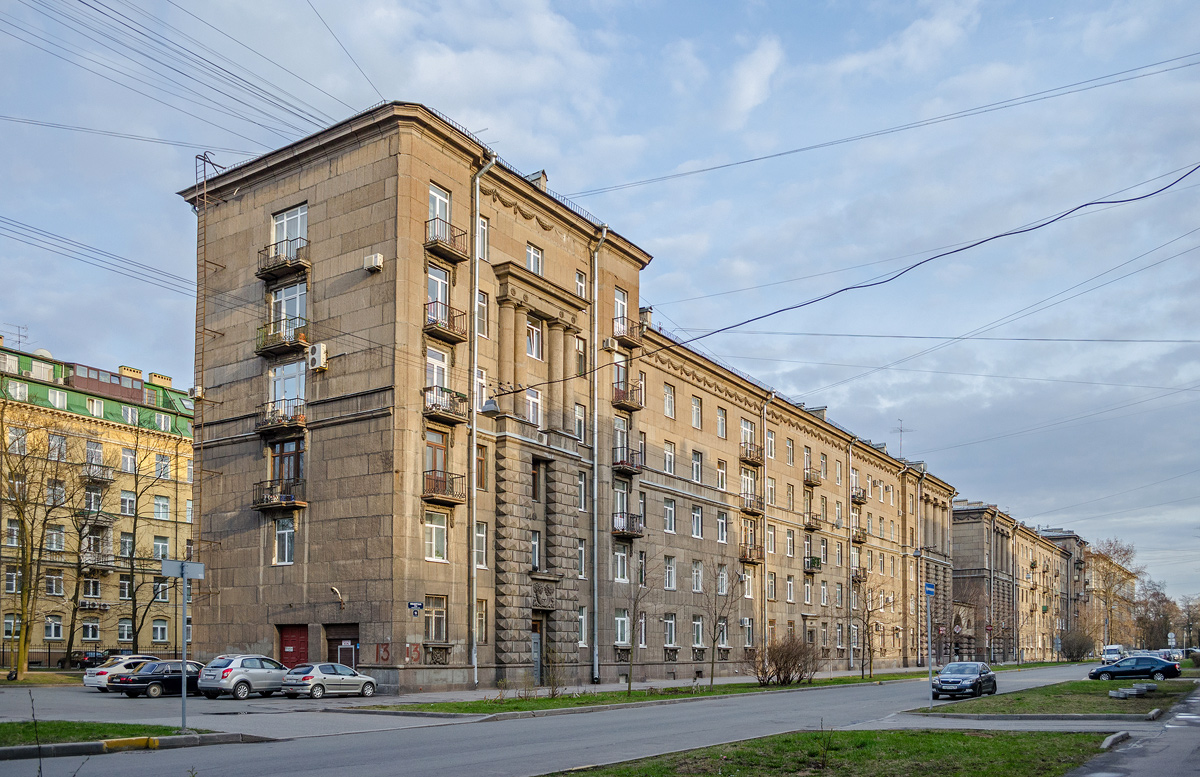 Санкт-Петербург, Свеаборгская улица, 13