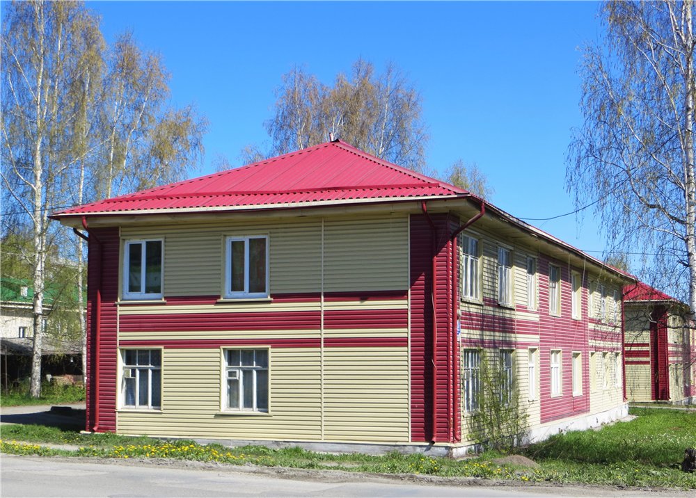 Серов, Братская улица, 11