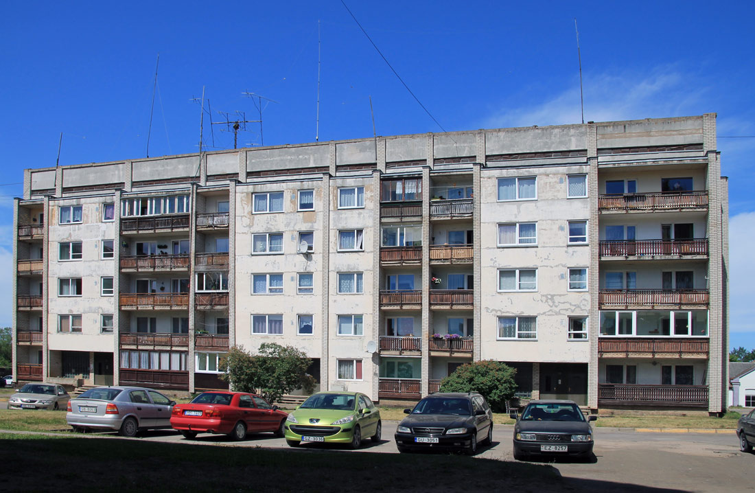 Валка, Tālavas iela, 19