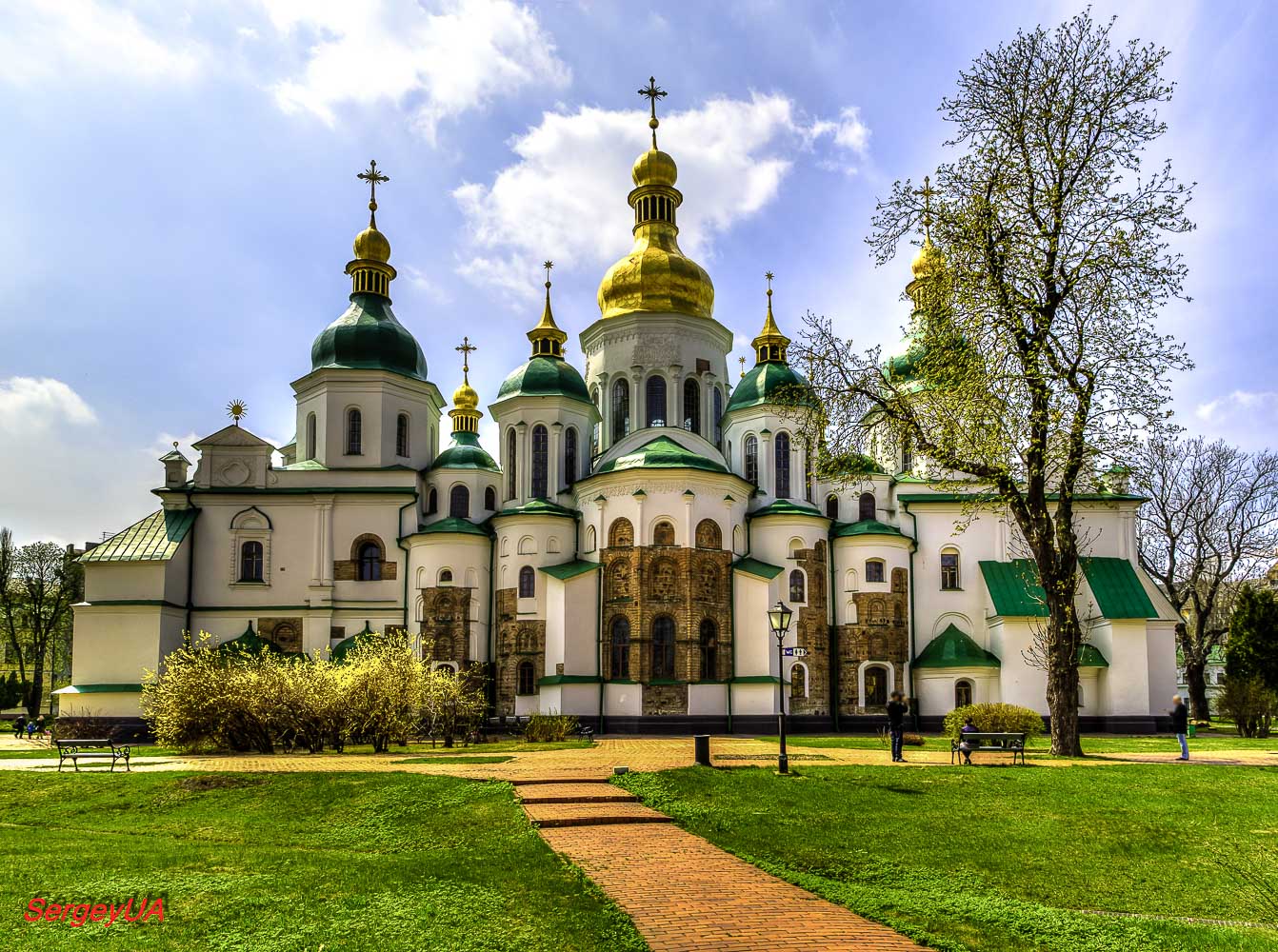 Киев, Владимирская улица, 24