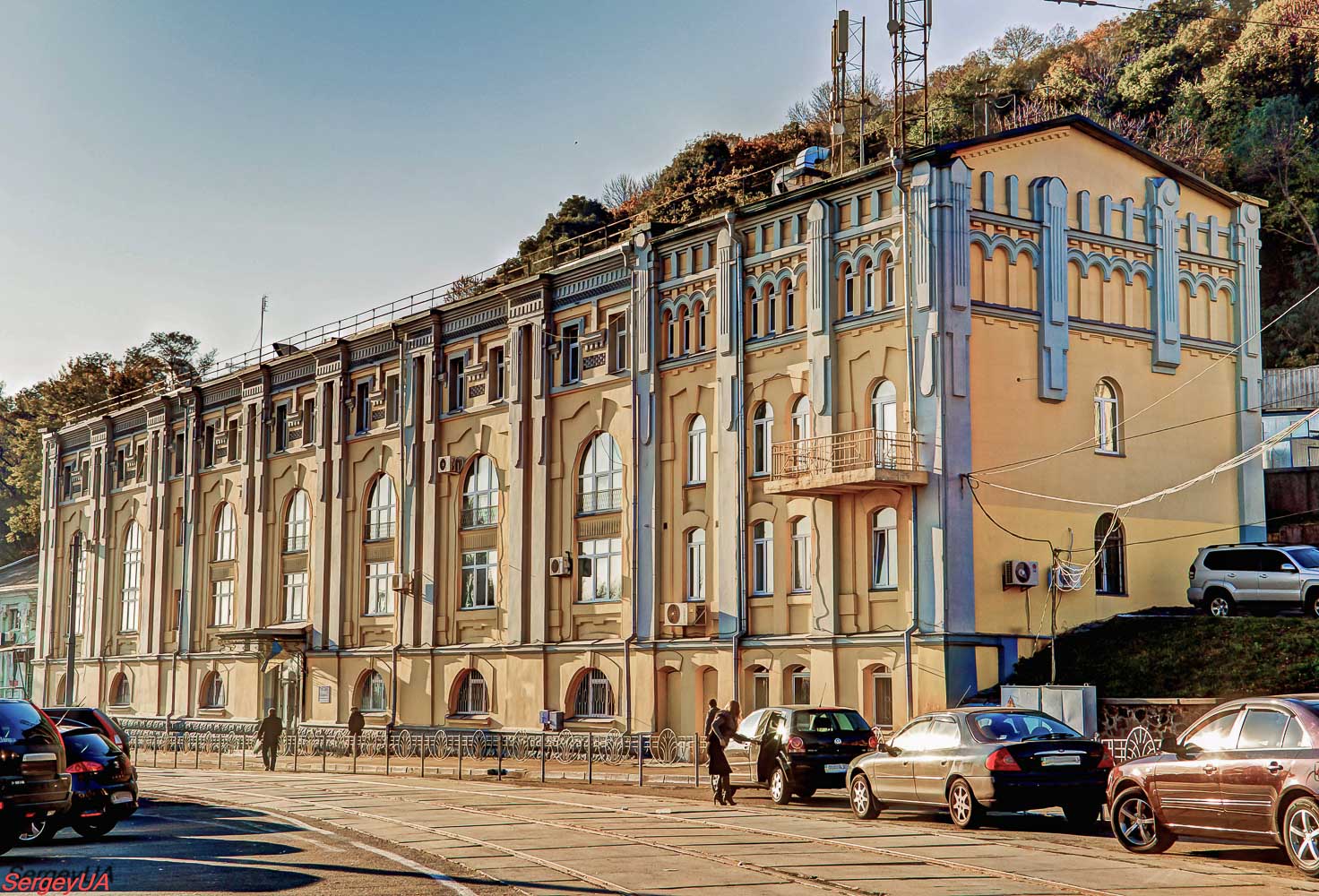 Киев, Набережное шоссе, 2