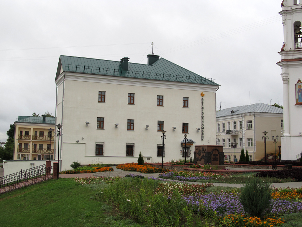 Witebsk, Улица Толстого, 2