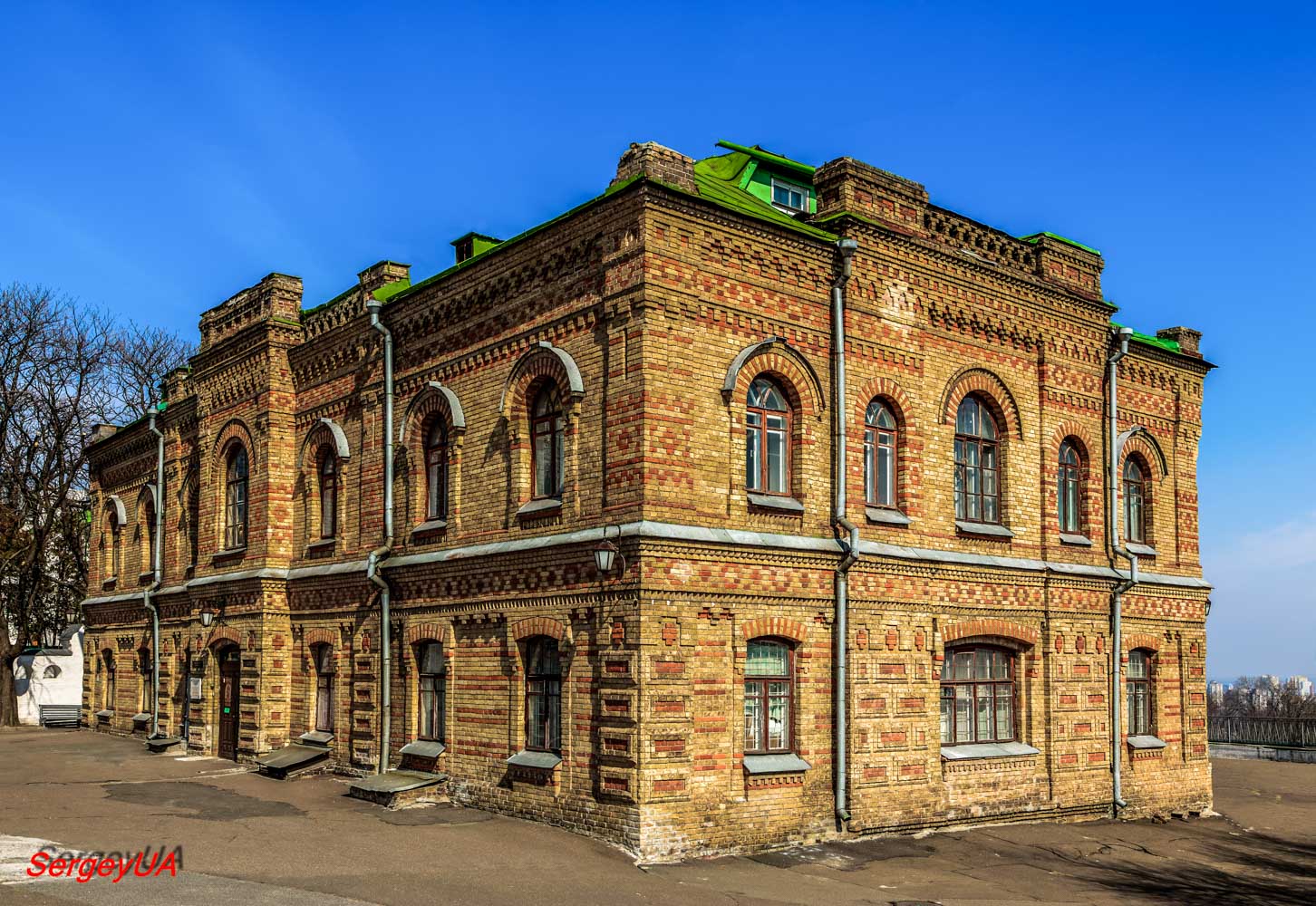 Киев, Лаврская улица, 9 корп. 30