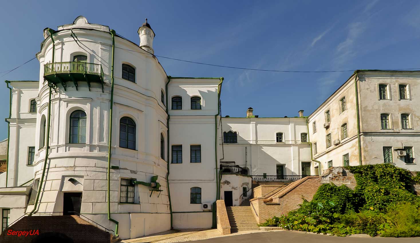 Київ, Лаврская улица, 9 корп. 9