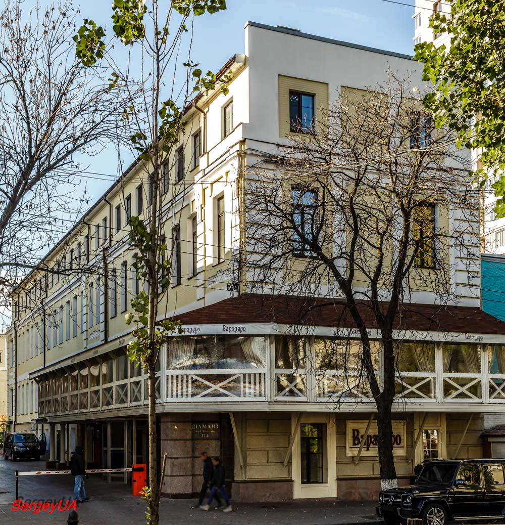 Kyiv, Бульвар Тараса Шевченко, 27А