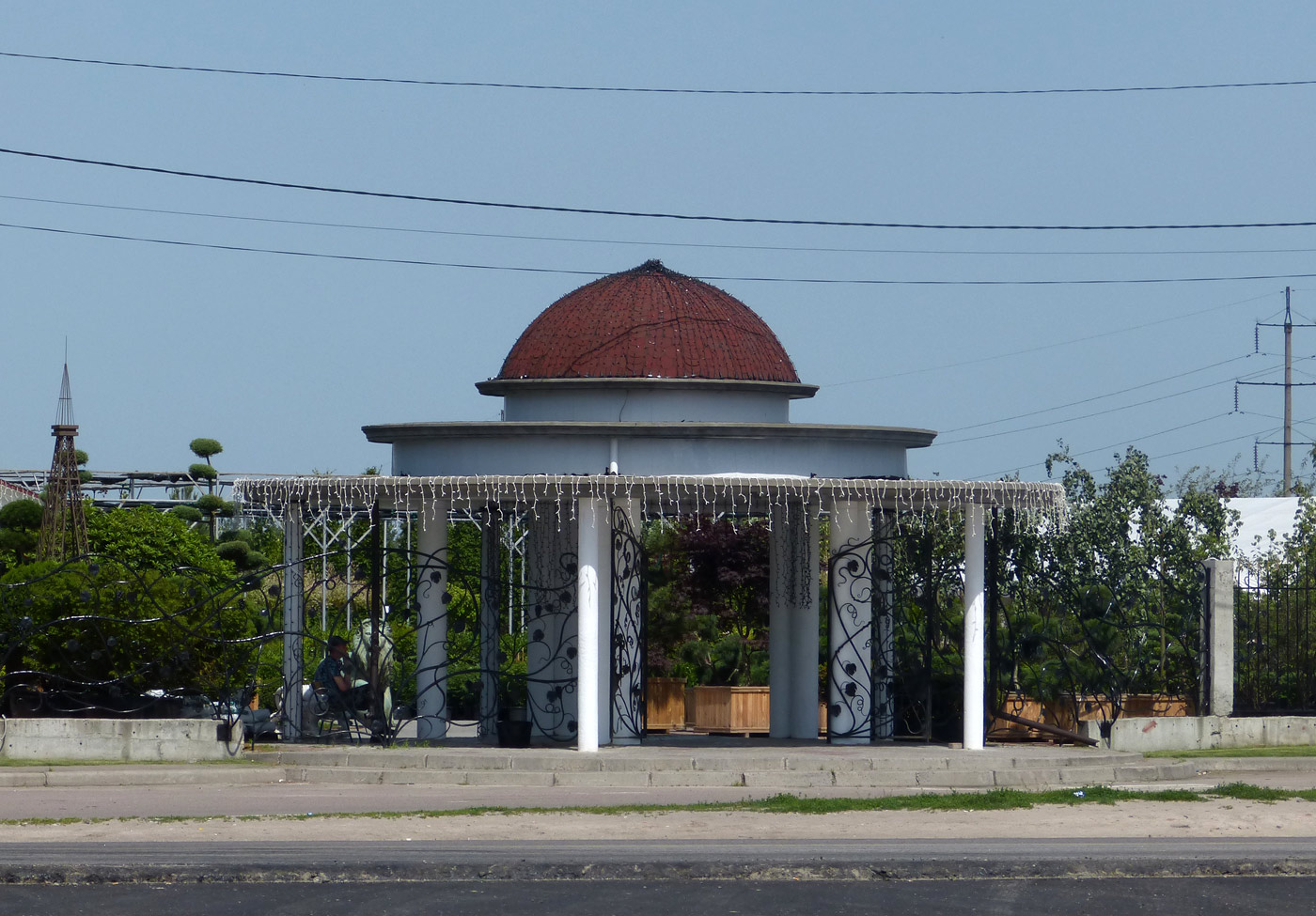 Киево-Святошинский район, прочие н.п., с. Вита-Почтовая, автодорога М-05, 7 км