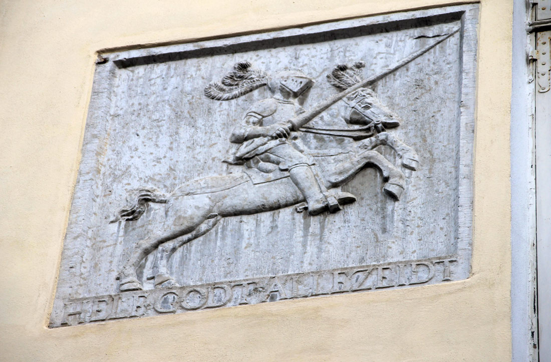 Tallinn, Pikk, 26 / Pühavaimu, 9