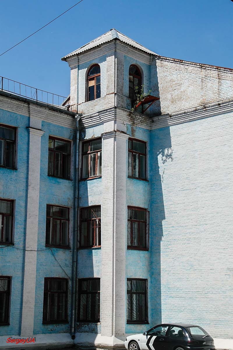 Kyiv, Улица Блакитного, 10