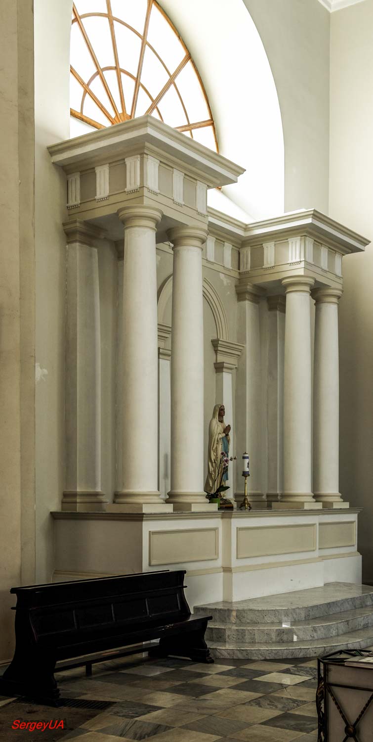 Киев, Костёльная улица, 17