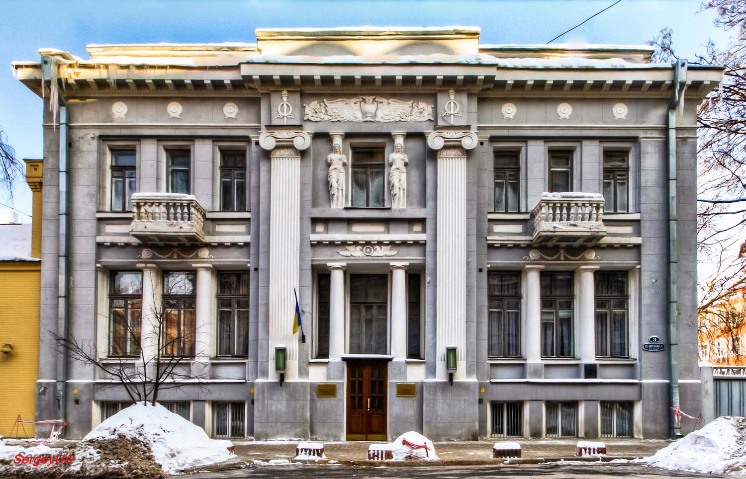 Киев, Улица Филиппа Орлика, 3
