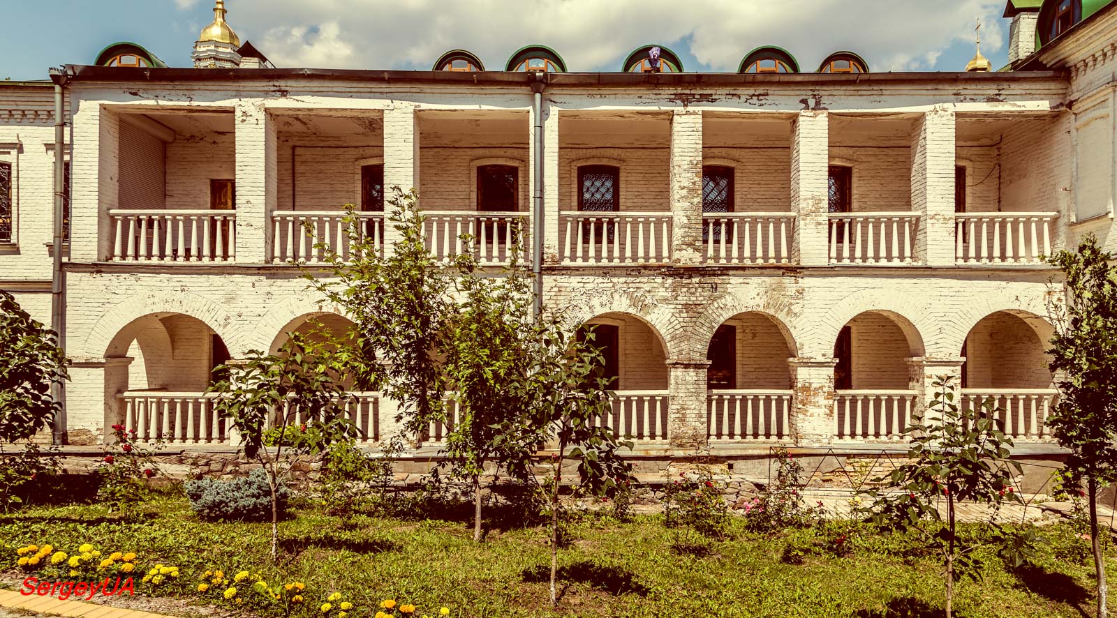 Киев, Лаврская улица, 9 корп. 45