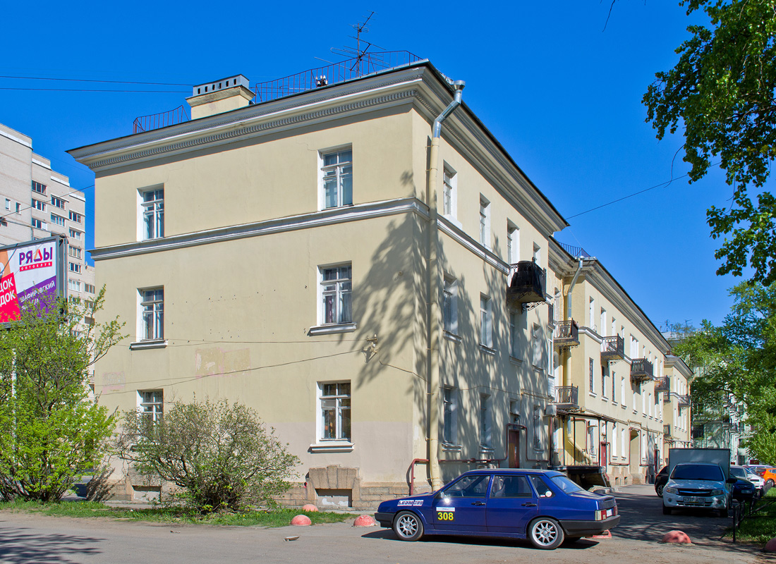 Sankt Petersburg, Проспект Непокорённых, 11