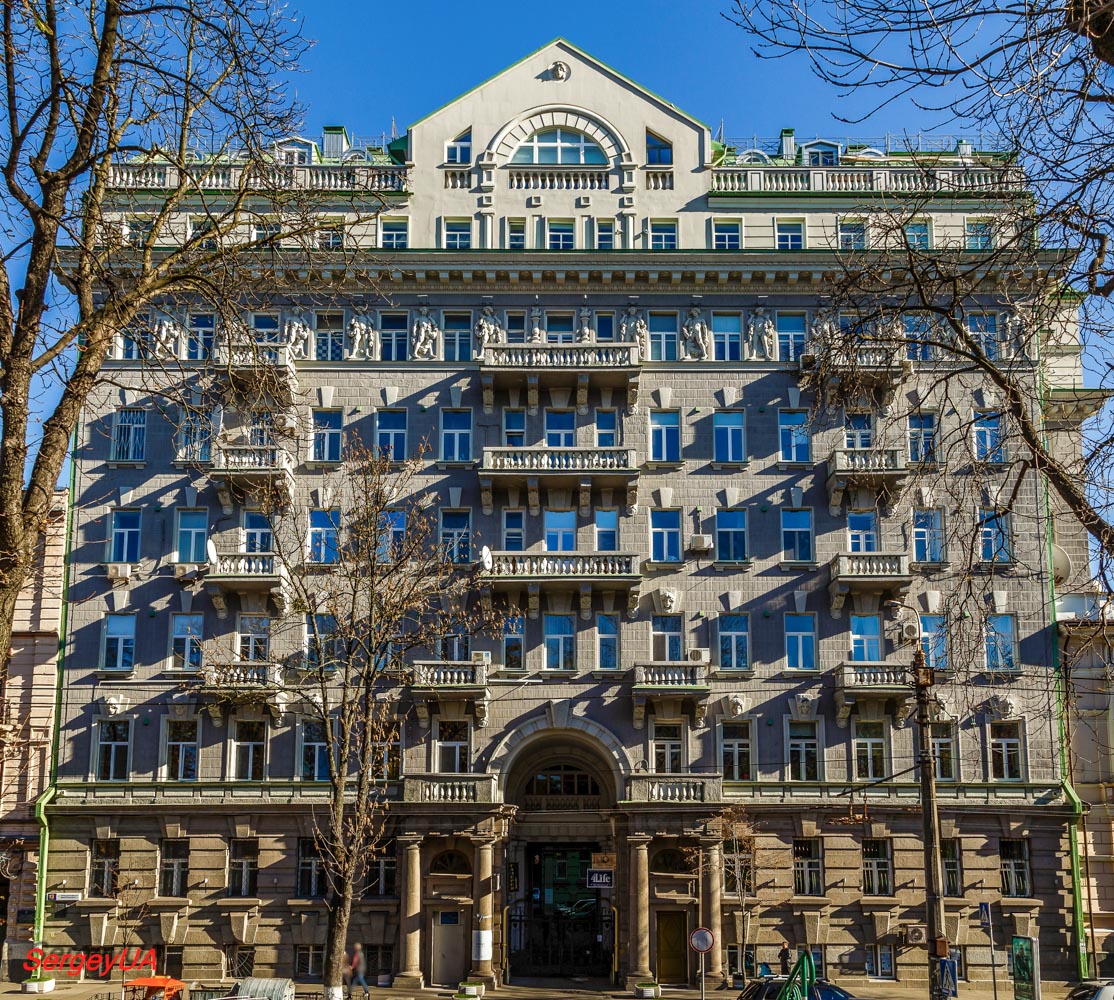 Киев, Терещенковская улица, 13