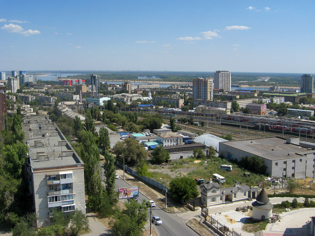 Volgograd, Улица Пархоменко, 41; Улица Пархоменко, 60; Пражская улица, 18; Коммунистическая улица, 60; Пражская улица, 14; Коммунистическая улица, 56; Улица Маршала Чуйкова, 55; Улица Маршала Чуйкова, 51А