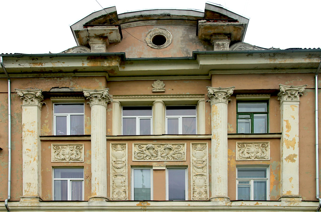 Кохтла-Ярве, Keskallee, 21. Монументальное искусство (мозаики, росписи, барельефы, сграфито)