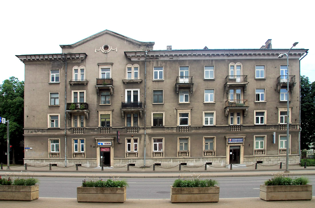Таллин, Tartu maantee, 30