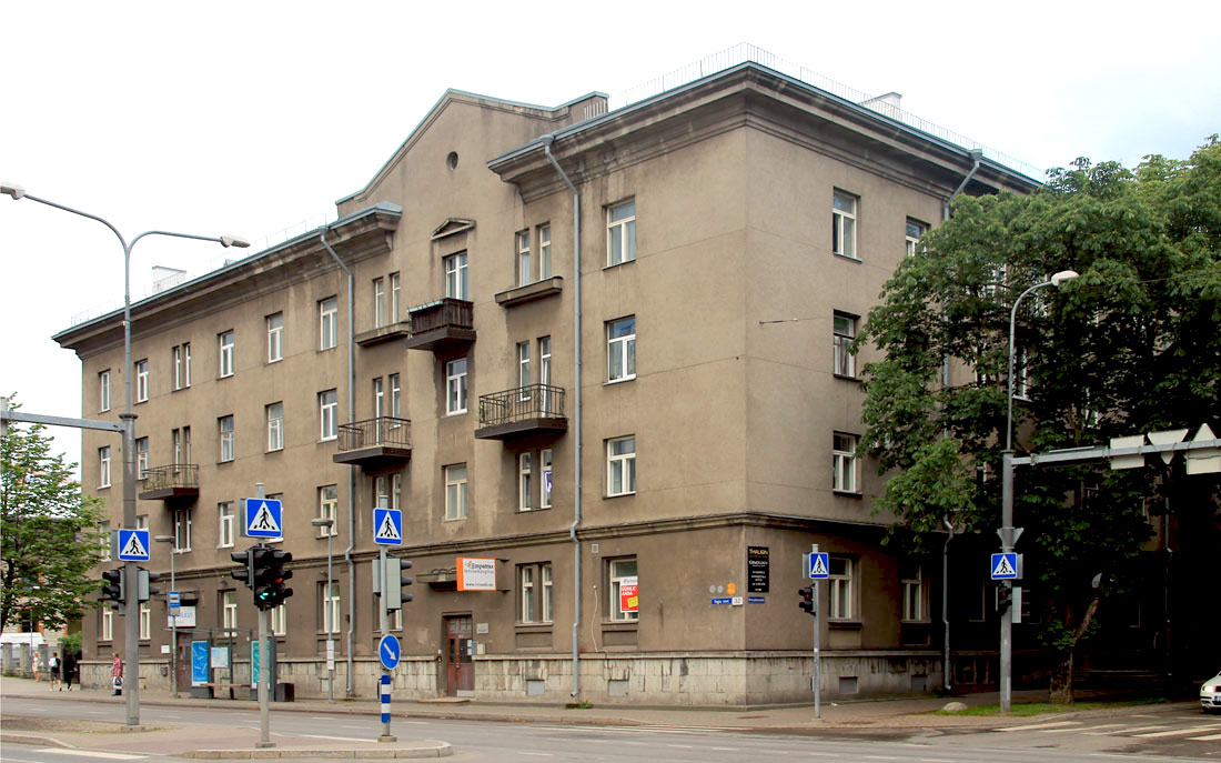 Таллин, Tartu maantee, 32