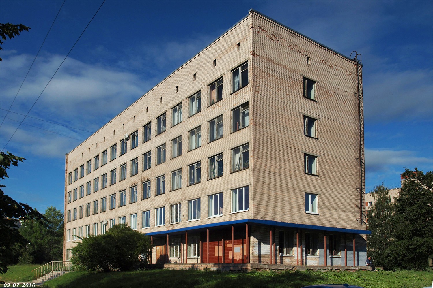 Санкт-Петербург, Улица Карпинского, 27 корп. 1
