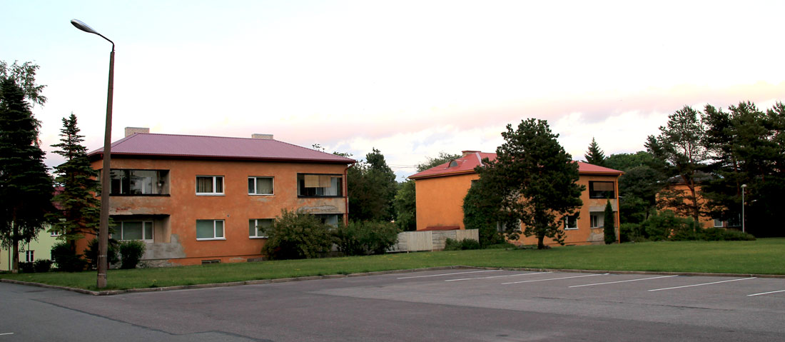 Саку, Uus-Saku, 2; Uus-Saku, 4