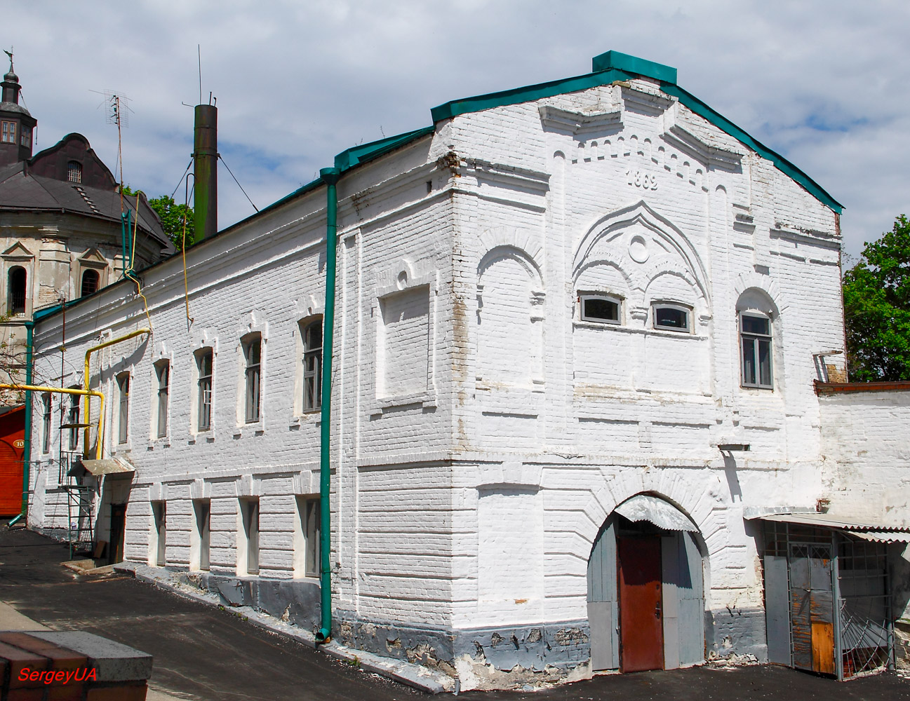 Киев, Лаврская улица, 9 корп. 100