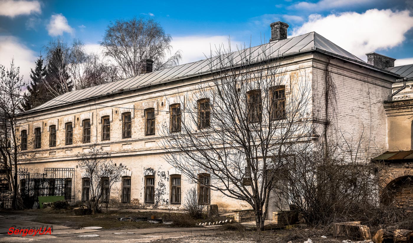 Kyiv, Лаврская улица, 9 корп. 23