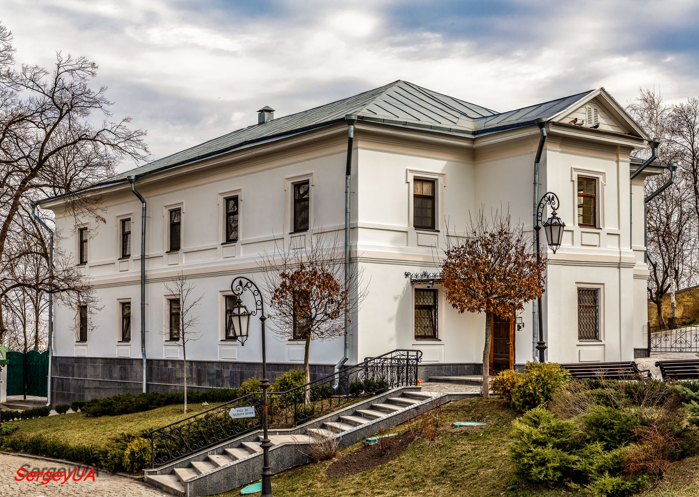 Київ, Лаврская улица, 9 корп. 50