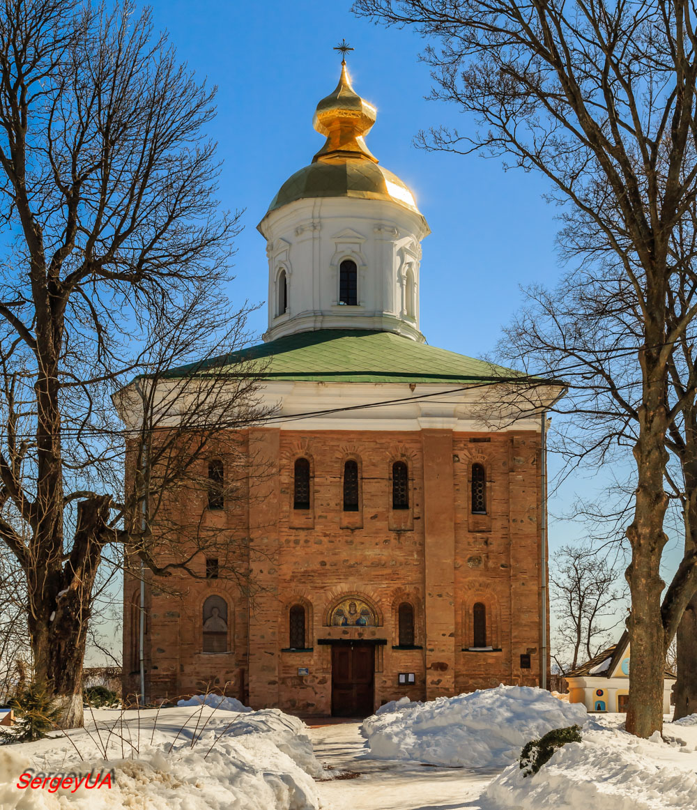 Kyiv, Выдубицкая улица, 40