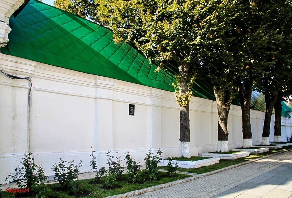 Киев, Лаврская улица, 9 корп. 21А