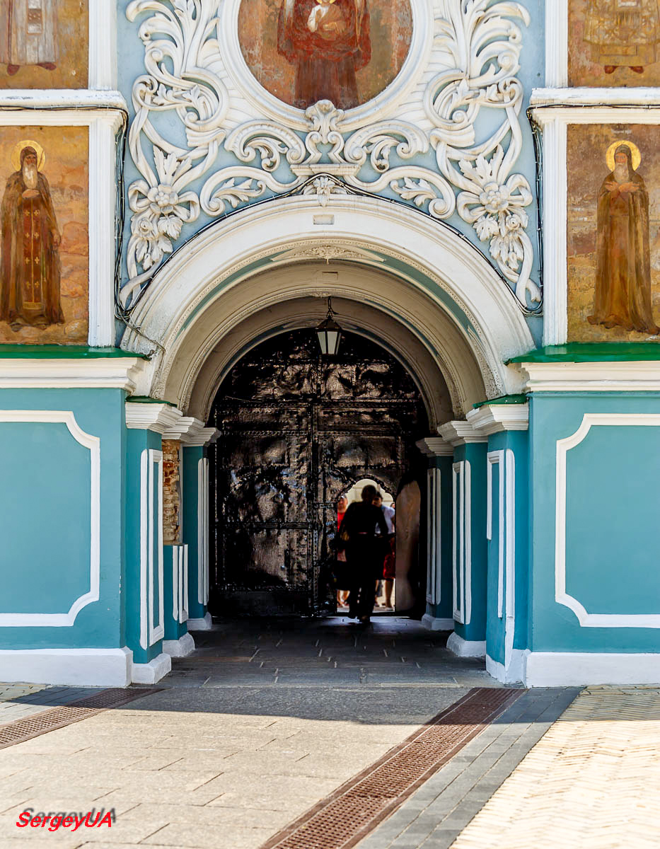Київ, Лаврская улица, 9 корп. 27