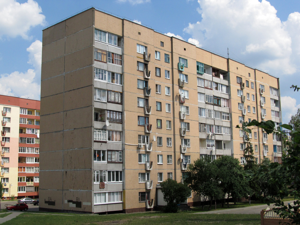 Слоним, Улица Доватора, 8А