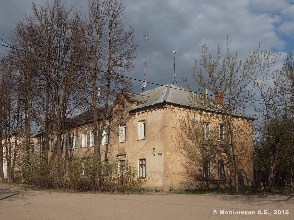 Иваново, 5-я Первомайская улица, 25 / Улица Благова, 14