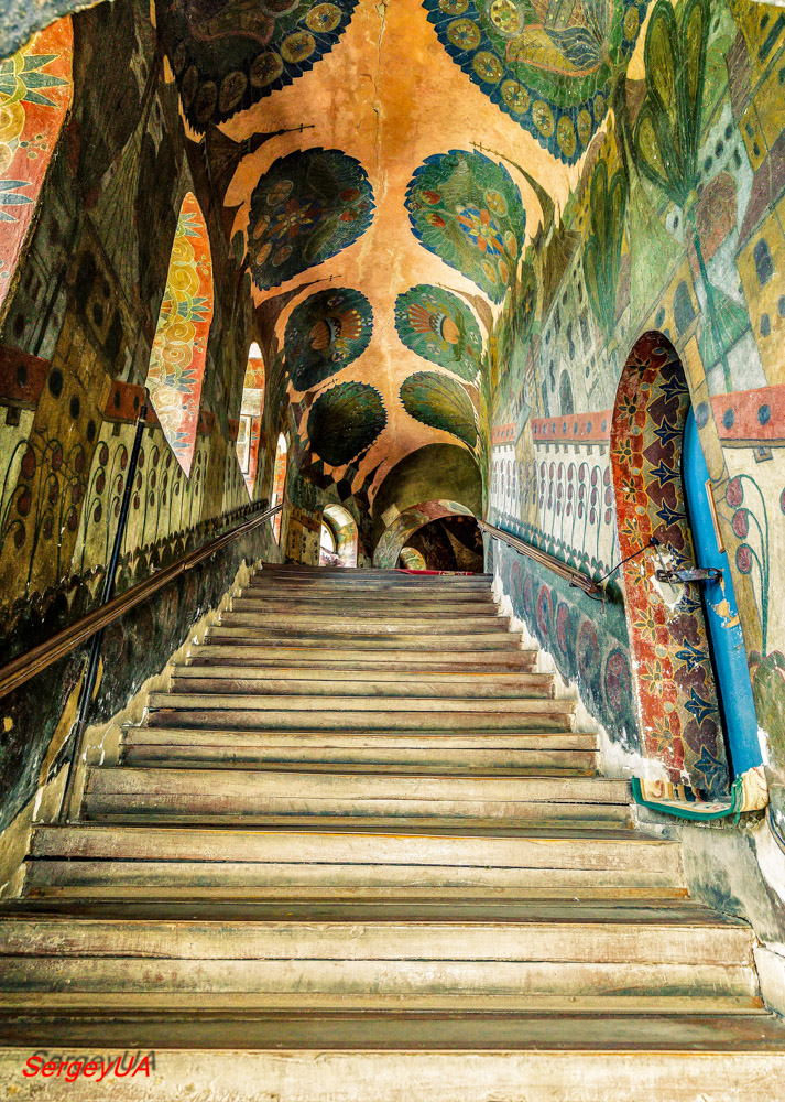 Киев, Лаврская улица, 9 корп. 82