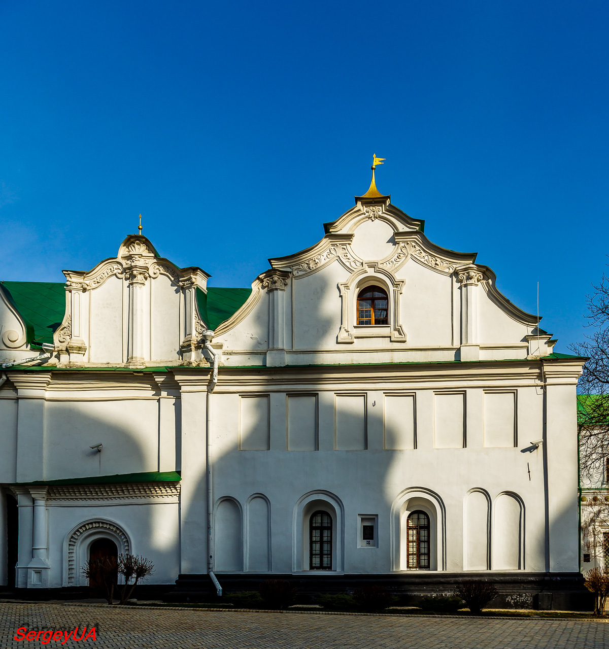 Київ, Лаврская улица, 9 корп. 12