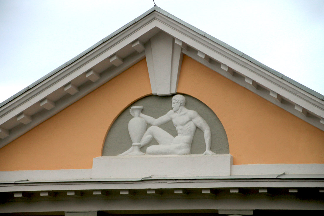 Pärnu, Ranna puiestee, 1