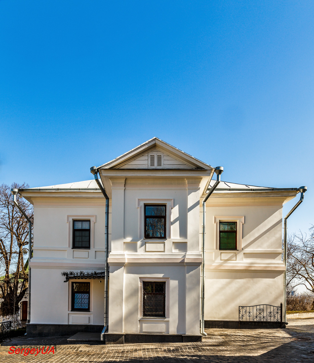 Киев, Лаврская улица, 9 корп. 50