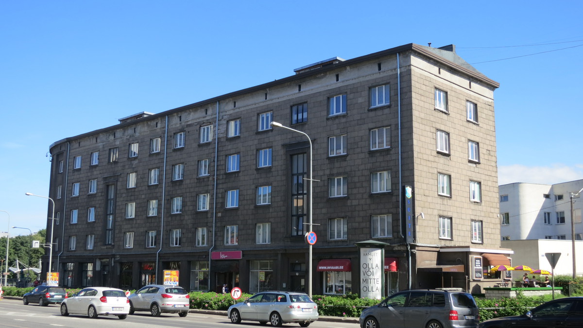 Tallinn, Juhkentali, 2 / Liivalaia, 32