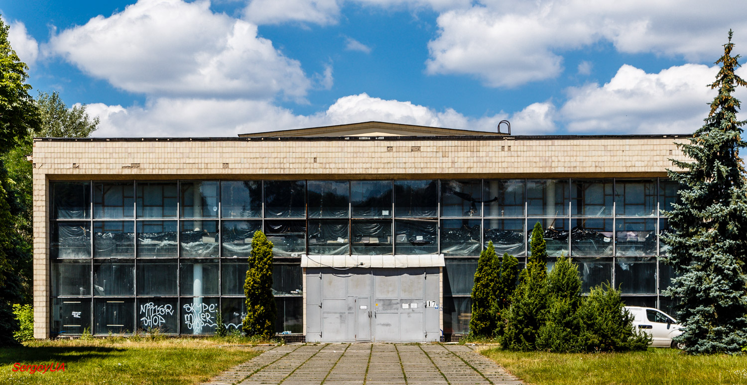 Kyiv, Проспект Академика Глушкова, 1 корп. 17